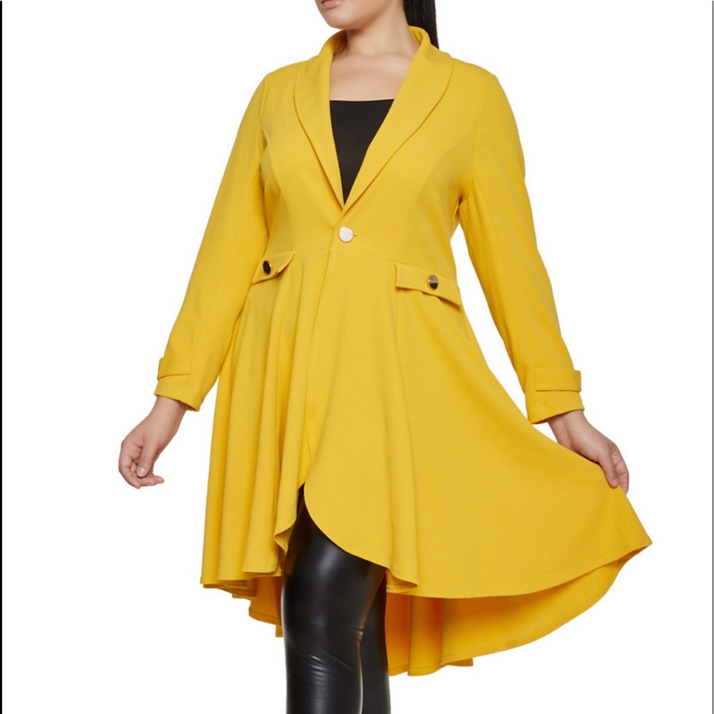 🎉Host PIck🎉Plus SizedYellow Hi Lo Jacket🌼